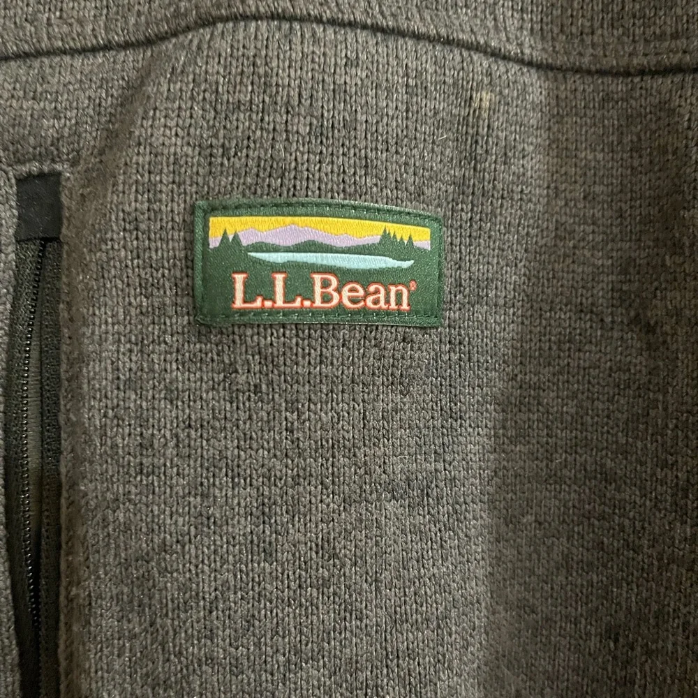 L.L. Bean Men's Charcoal Fleece Vest